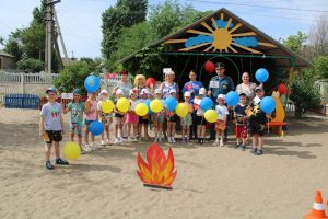 Спортивное развлечение «Смелые пожарные» в рамках юбилея Всероссийского добровольного пожарного общества