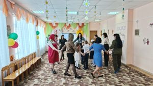 Праздник «Прекрасный день-8 Марта!» в детском саду «Тополек»